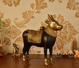 White Whale Brass Mighty Shivanandi Bull with Bells in Matte Black and Royal Gold Finish