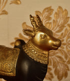 White Whale Brass Mighty Shivanandi Bull with Bells in Matte Black and Royal Gold Finish